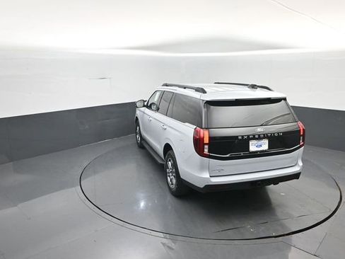 New 2026 Ford Expedition Active image 26