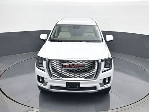 Used 2023 GMC Yukon Denali AWD/4WD image 15