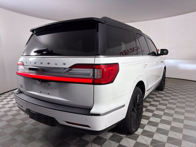 Used 2021 Lincoln Navigator Black Label w/ Special Edition Package AWD/4WD image 13