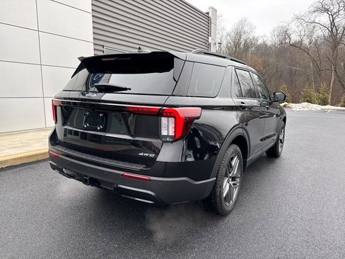 New 2026 Ford Explorer ST-Line image 18