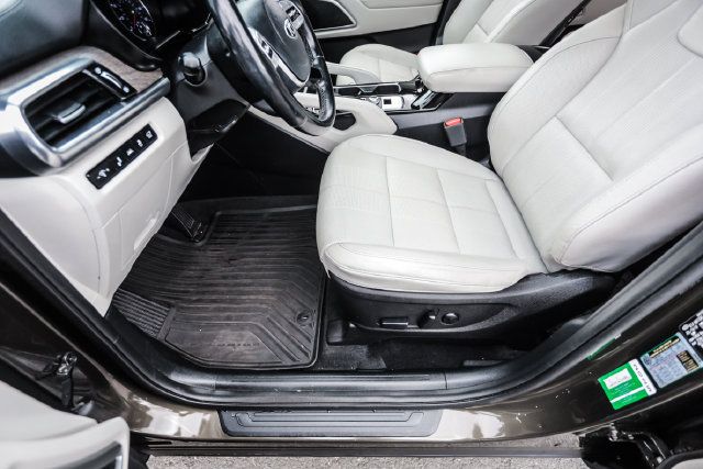 Used 2020 Kia Telluride EX AWD/4WD image 49
