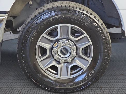 Used 2024 Ford F350 Lariat w/ Camper Package AWD/4WD image 28