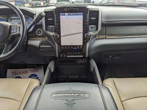Used 2022 RAM 3500 Limited image 19