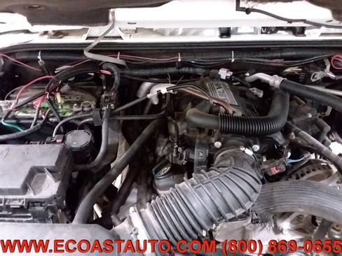 Used 2010 Jeep Wrangler Unlimited Rubicon image 9