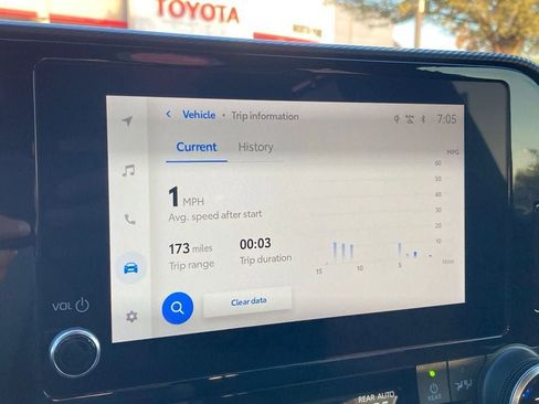 Used 2024 Toyota Highlander XSE image 23