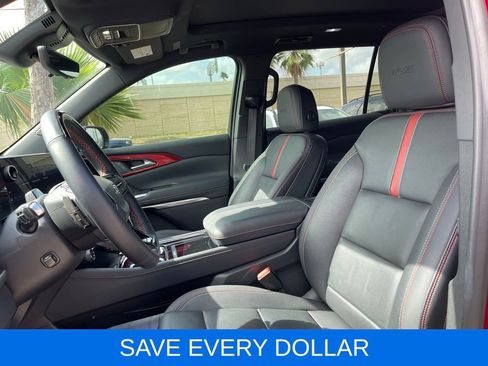 Used 2024 Chevrolet Traverse RS w/ LPO, Floor Liner Package FWD image 14