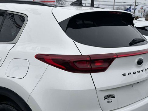 Used 2022 Kia Sportage Nightfall Edition image 8