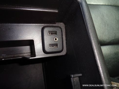 Used 2017 Chevrolet Tahoe LT AWD/4WD image 20