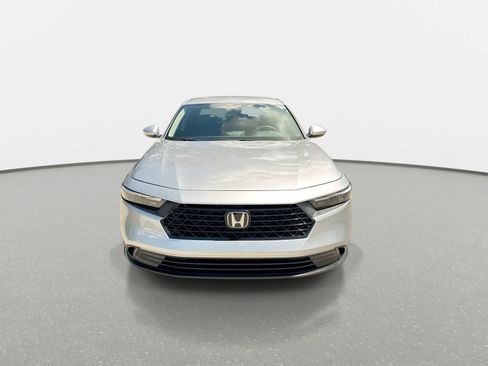 Used 2023 Honda Accord LX image 3