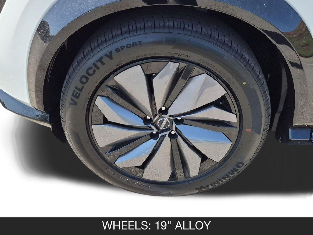 Used 2024 Nissan Ariya FWD image 11