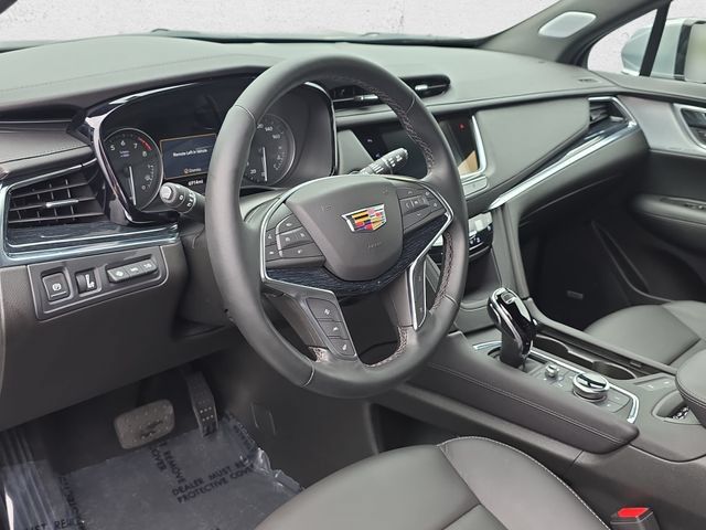 Used 2026 Cadillac XT5 Premium Luxury w/ Driver Assist Package AWD/4WD image 16