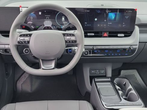 New 2026 Hyundai Ioniq 5 SEL RWD image 6