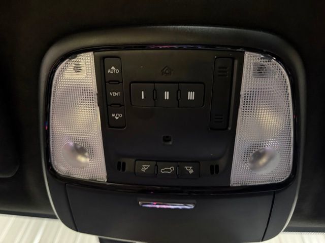Used 2023 Dodge Durango R/T AWD/4WD image 48