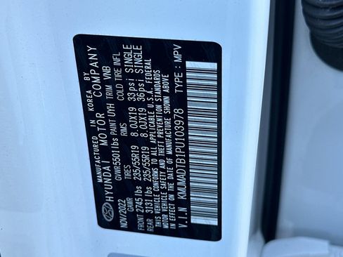 Used 2023 Genesis GV70 2.5T w/ Advanced Package image 30