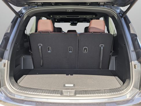 Used 2024 Kia Telluride EX AWD/4WD image 10