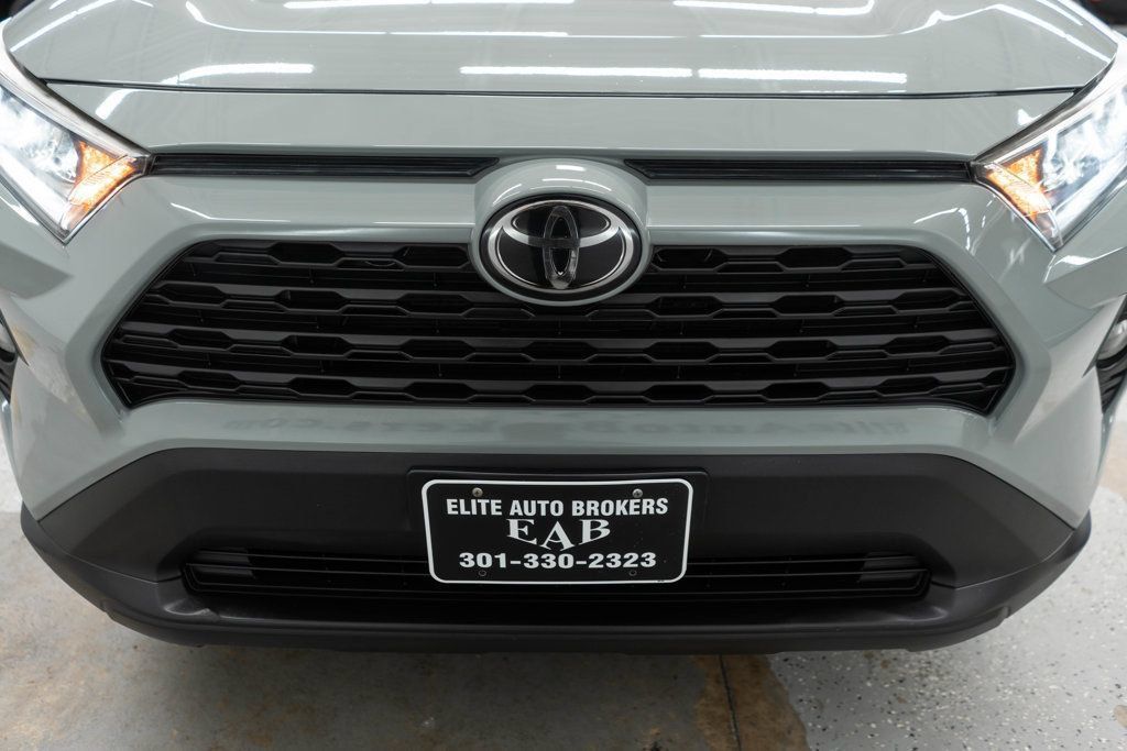 Used 2019 Toyota RAV4 XLE Premium AWD/4WD image 43