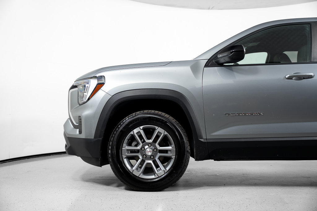 Used 2026 GMC Terrain Elevation FWD image 14