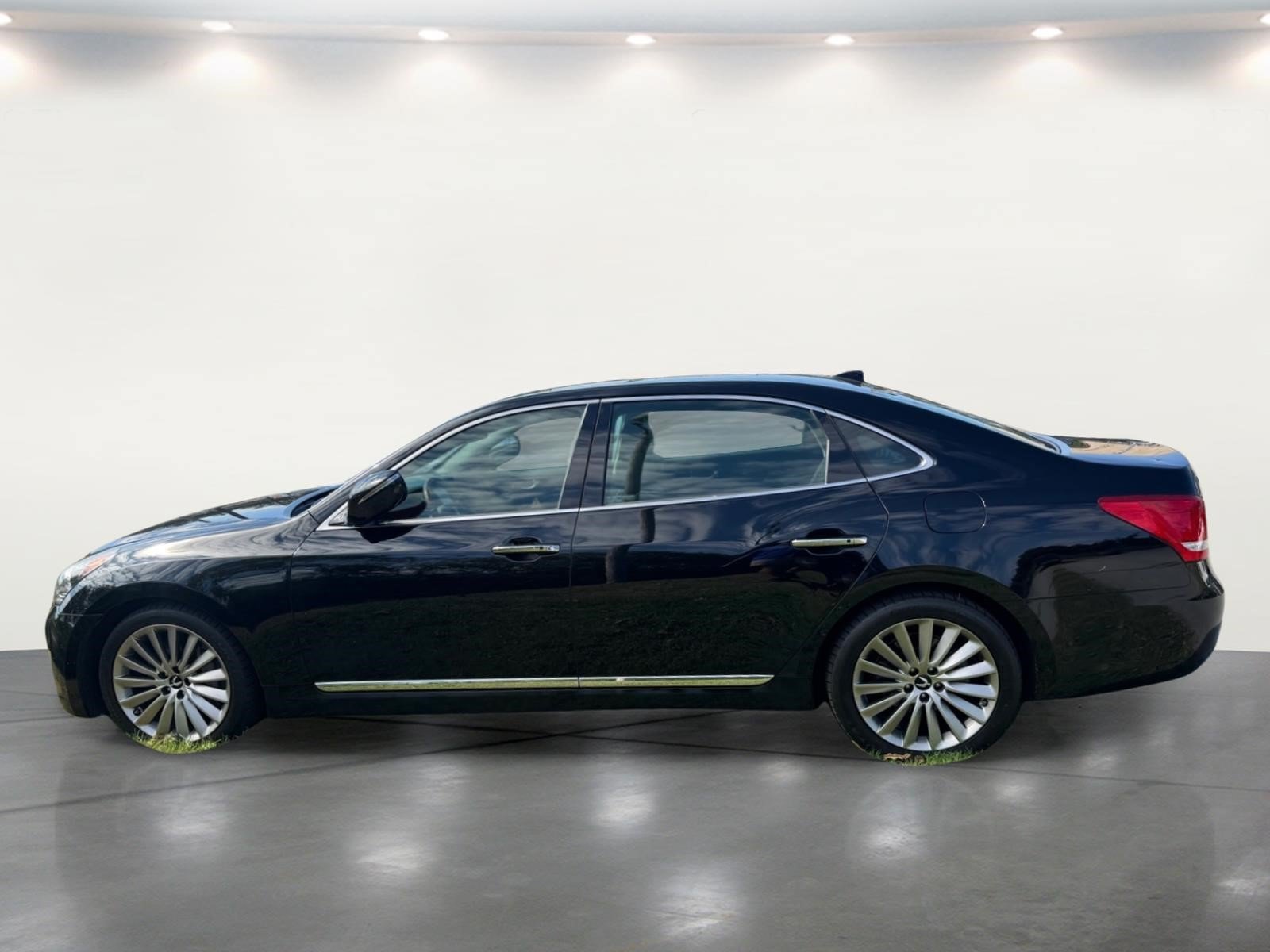 Used 2015 Hyundai Equus Signature RWD image 20