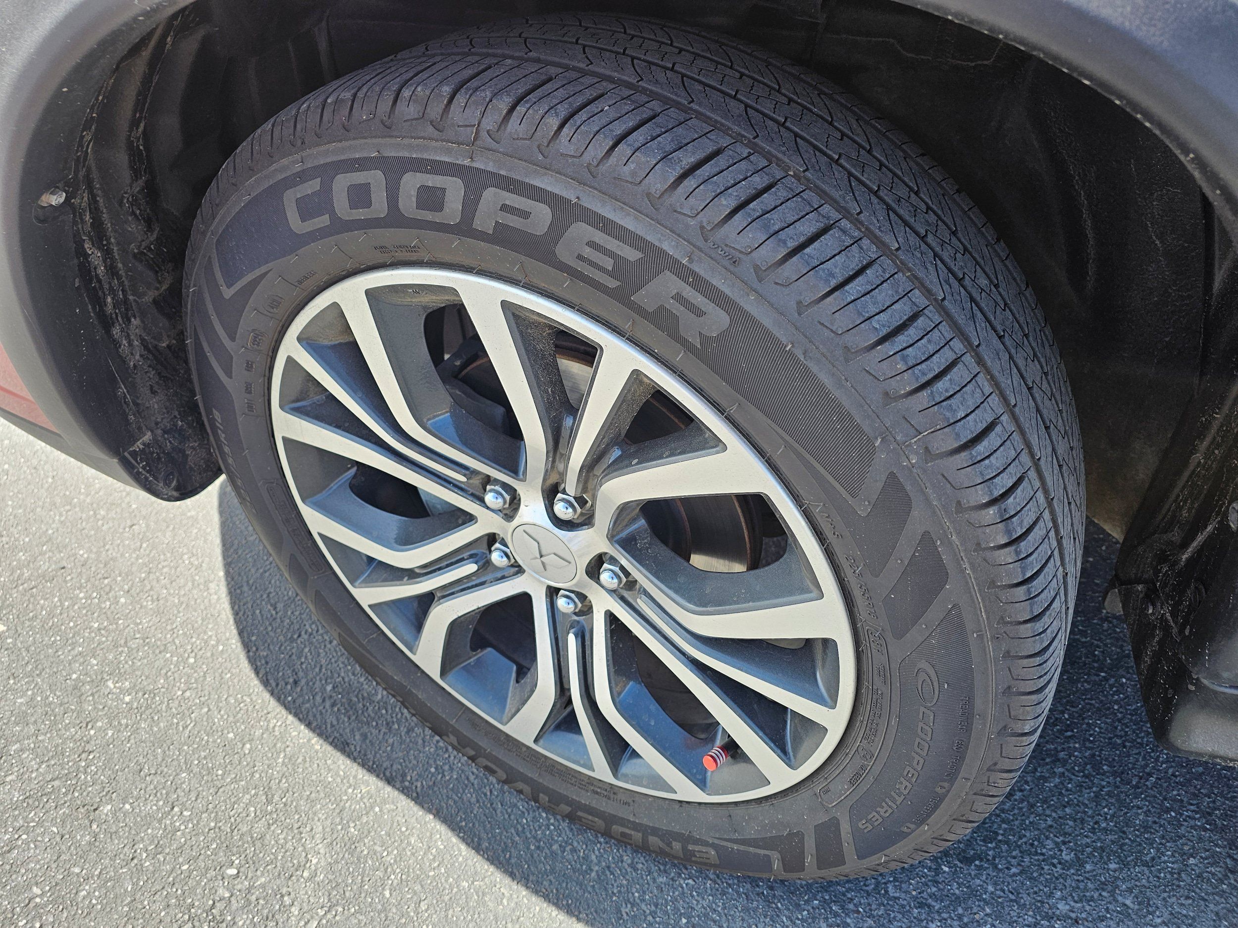 Used 2018 Mitsubishi Outlander Sport SE AWD/4WD image 19