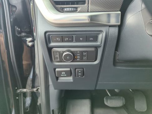 Used 2021 Ford F150 Raptor w/ Equipment Group 801A High AWD/4WD image 19