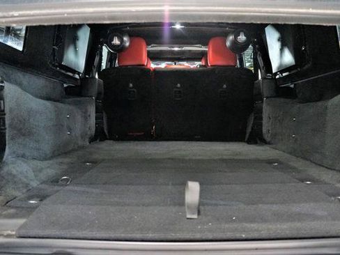 Used 2018 Jeep Wrangler Unlimited Sport S image 9