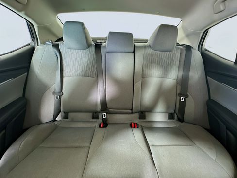 Used 2025 Toyota Camry LE w/ Convenience Package image 30