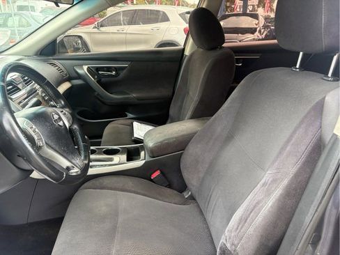 Used 2013 Nissan Altima 2.5 SV image 13