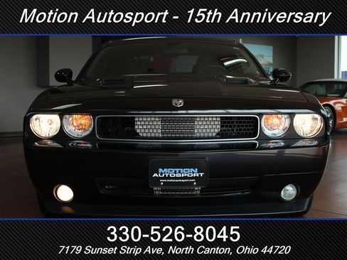 Used 2010 Dodge Challenger R/T RWD image 35