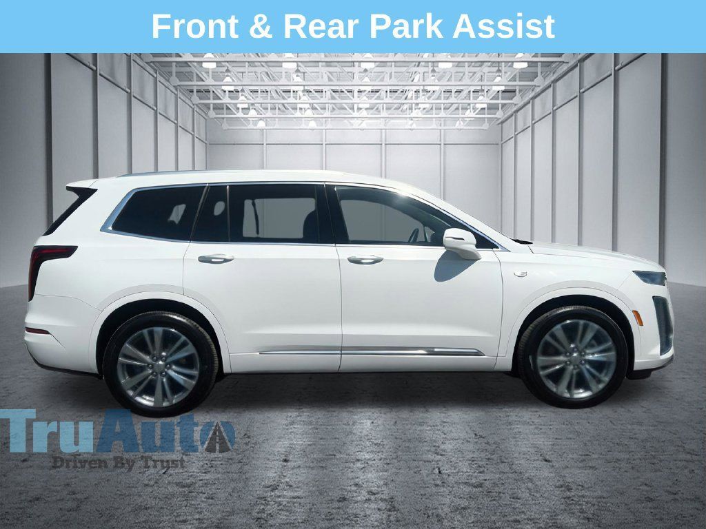 Used 2020 Cadillac XT6 Premium Luxury FWD image 9