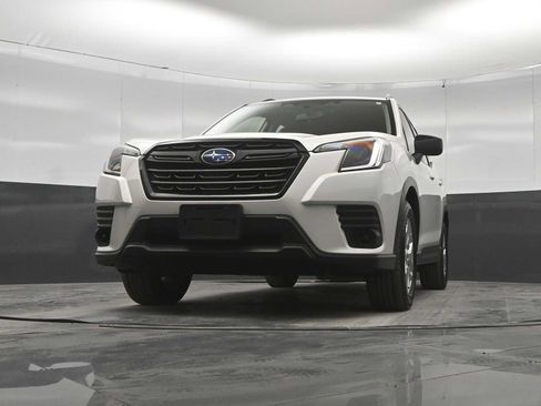 Used 2024 Subaru Forester AWD/4WD image 33