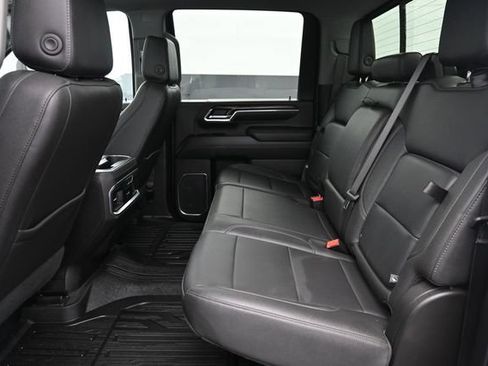 Certified 2024 GMC Sierra 2500 SLT w/ SLT Premium Package AWD/4WD image 11