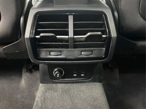 Used 2021 Audi Q3 2.0T Premium w/ Convenience Package image 28