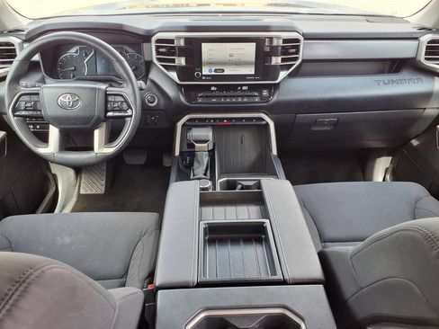 Used 2024 Toyota Tundra SR5 AWD/4WD image 18