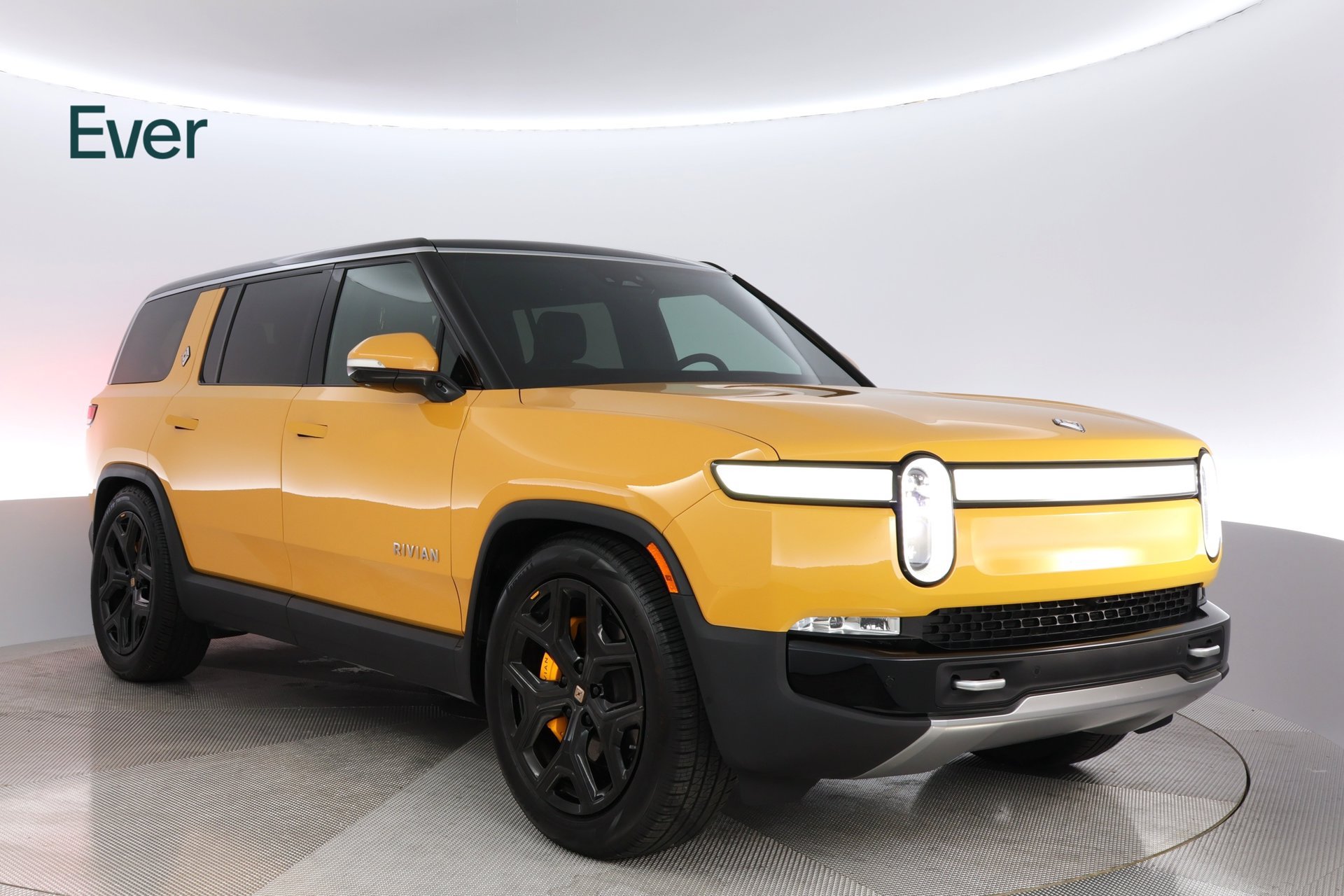 Used 2023 Rivian R1S Adventure Quad AWD/4WD image 13