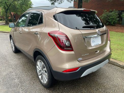 Used 2018 Buick Encore Preferred FWD image 3