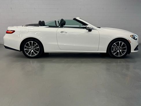 Used 2023 Mercedes-Benz E 450 Cabriolet image 12
