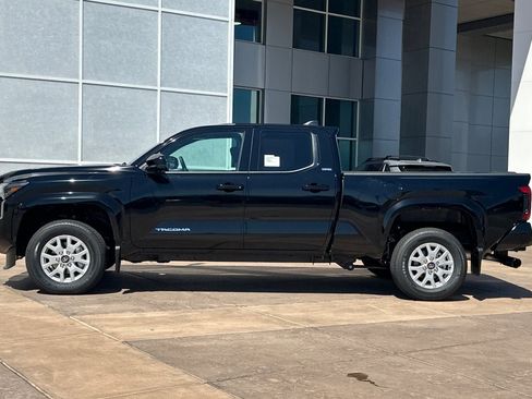 New 2026 Toyota Tacoma SR5 AWD/4WD image 7