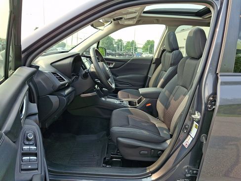 Used 2020 Subaru Forester Premium w/ Popular Package #1 AWD/4WD image 14