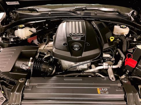 Used 2023 Cadillac CT4 V w/ Technology Package image 28