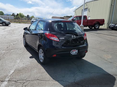 Used 2012 MAZDA MAZDA2 Sport FWD image 10