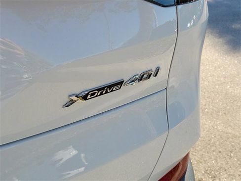 Used 2024 BMW X5 xDrive40i w/ Parking Assistance Package image 8