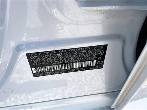 Used 2016 Lexus IS 300 AWD w/ Navigation System Package image 37