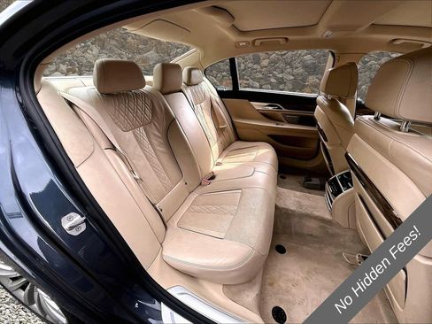 Used 2016 BMW 740i RWD image 22