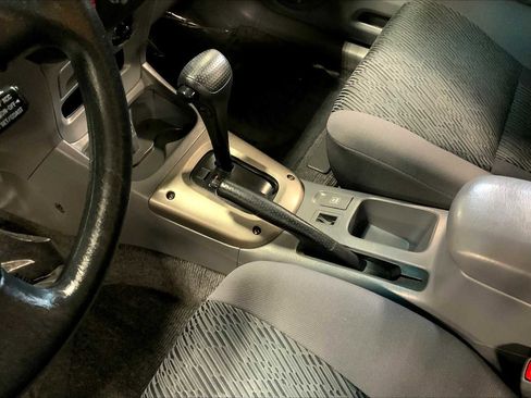 Used 2003 Toyota RAV4 2WD image 14