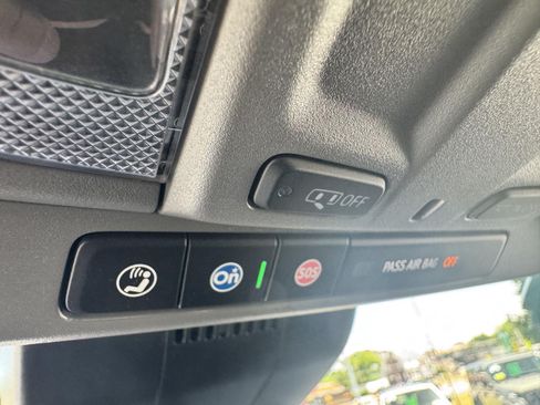 Certified 2023 Chevrolet Silverado 1500 LT AWD/4WD image 26