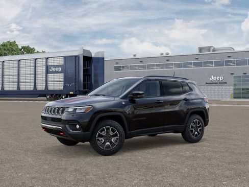 New 2026 Jeep Compass Trailhawk image 2