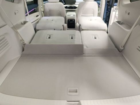 New 2026 Buick Enclave Avenir w/ Super Cruise Package image 16