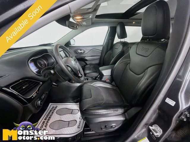 Used 2023 Jeep Cherokee Altitude Lux w/ Elite Group AWD/4WD image 21