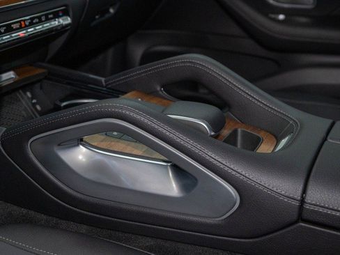 Certified 2026 Mercedes-Benz GLE 350 4MATIC image 22