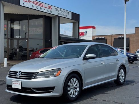 Used 2015 Volkswagen Passat 1.8T Wolfsburg Edition FWD image 1